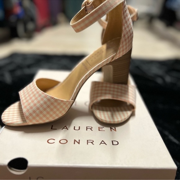 🖤💕NEW IN BOX- LC Lauren Conrad Amberr Women's Block Heel Sandals SZ 9 1/2💕🖤 - Picture 8 of 9